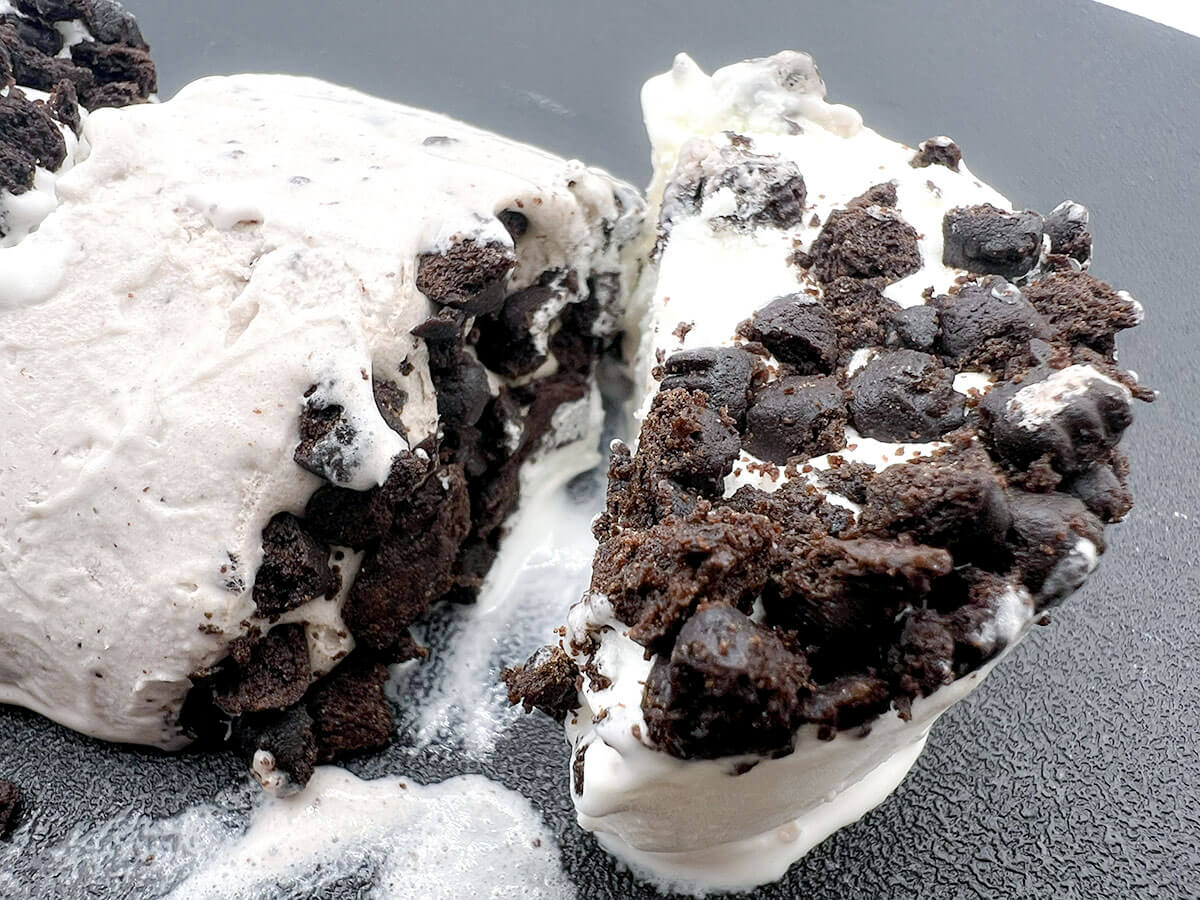 ファミマたべる牧場パフェ クッキークリーム