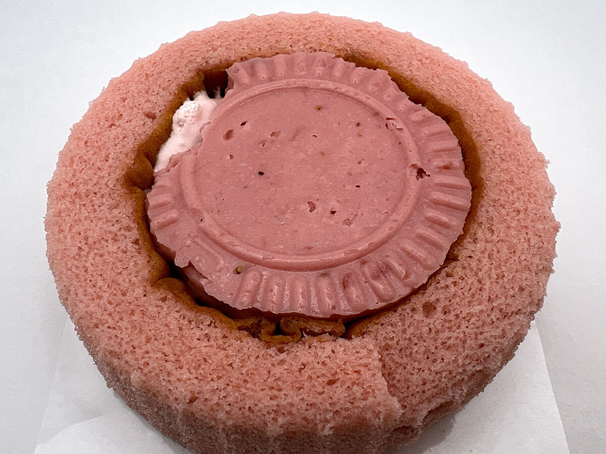 Uchi Café プレミアムロールケーキ とろける2層のストロベリー