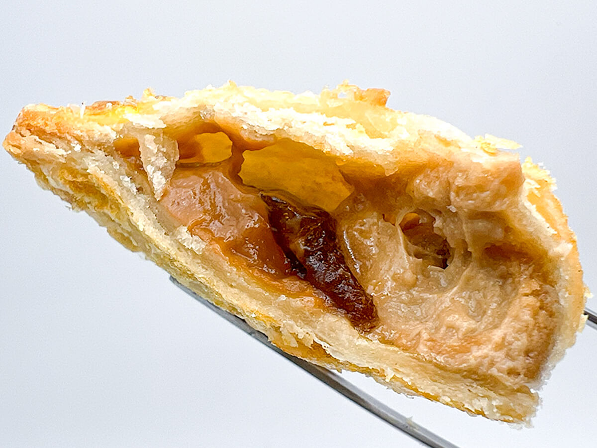 マクドナルド「塩キャラメルアーモンドパイ」