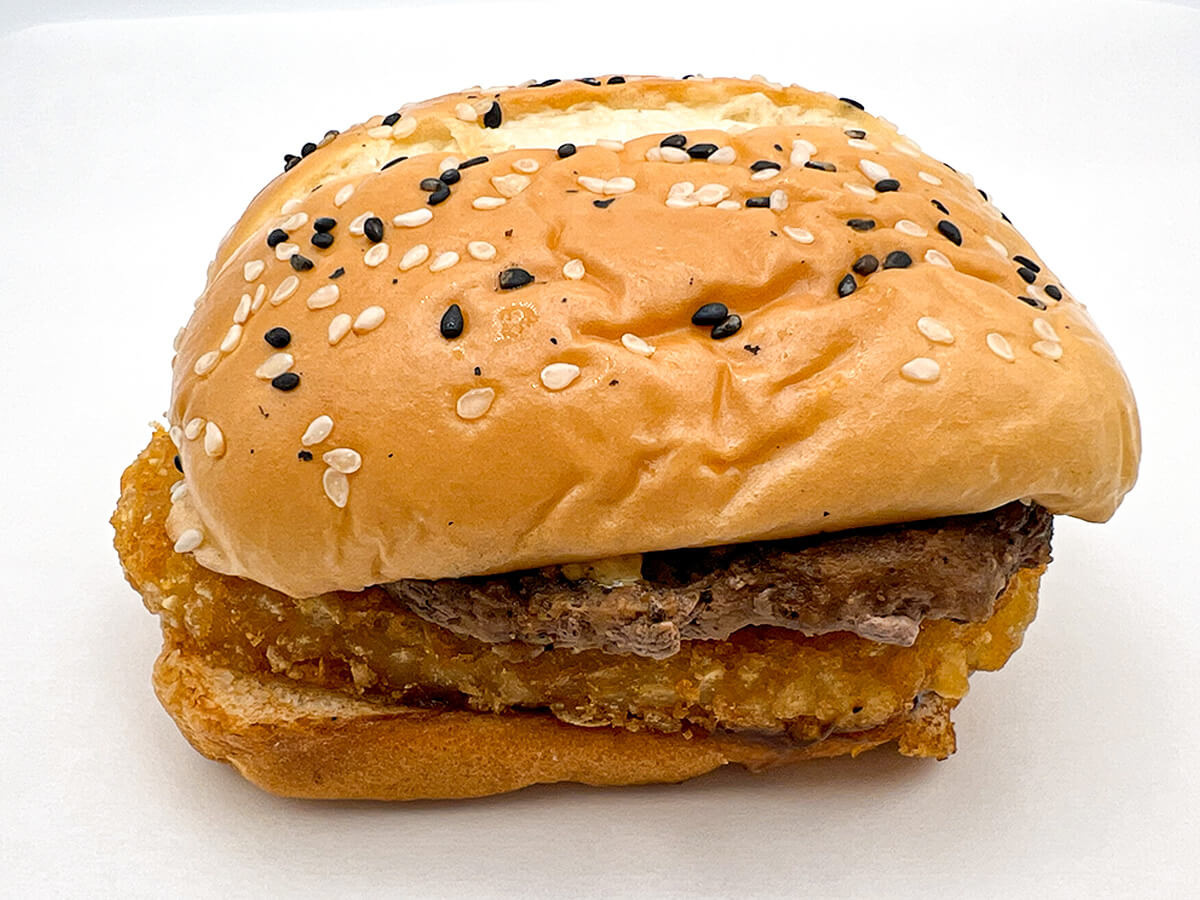 マクドナルド　ザク切りポテト&肉厚ビーフ やみつきコンソメペッパーマヨ