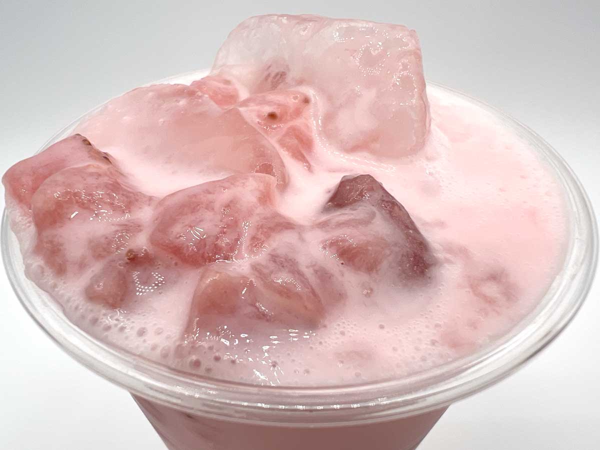 ファミマ「ミルク楽しむいちごミルク