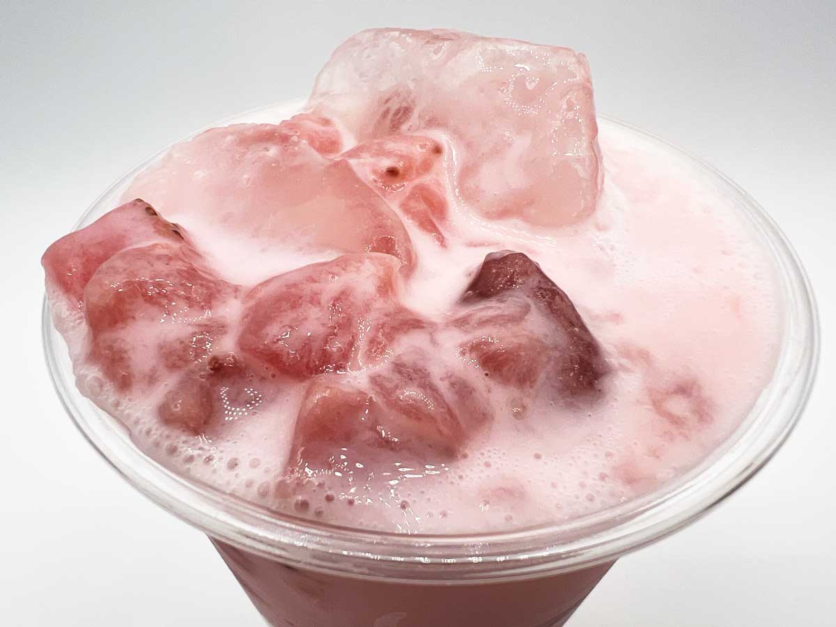 ファミマ「ミルク楽しむいちごミルク