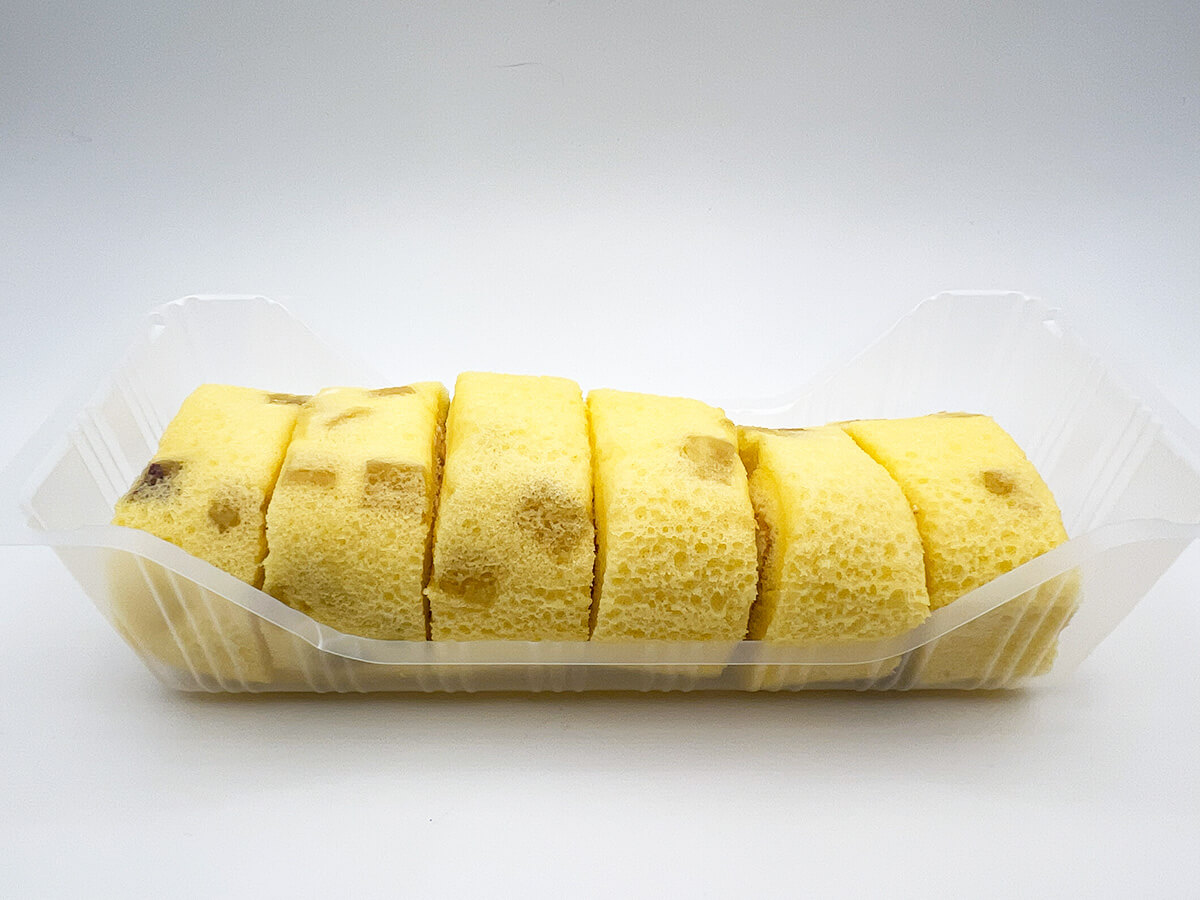 ローソン焼き芋のもち食感ロール(紅はるか)