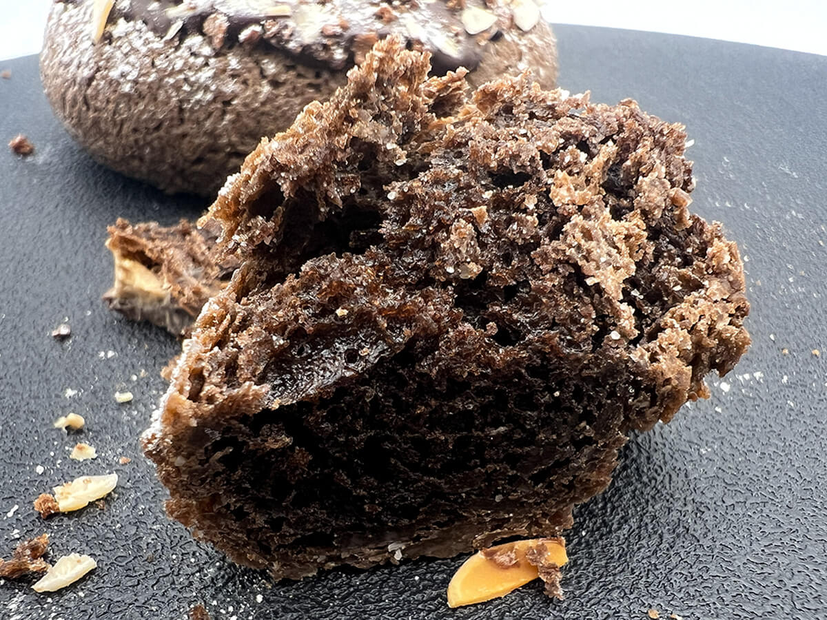 ミスタードーナツ「トリュフショコラドーナツ プラリネ」