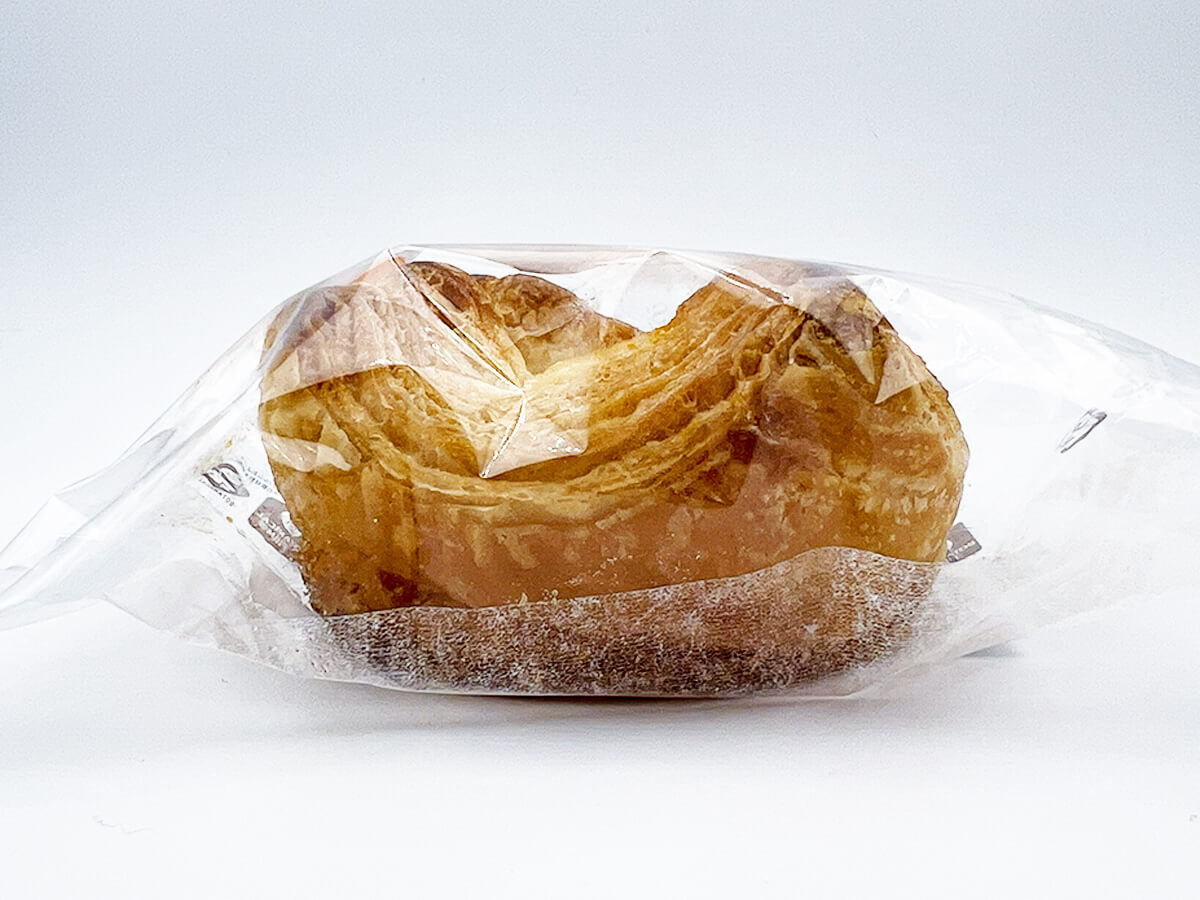 セブンイレブンベイクドチーズ風クイニーアマン