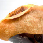 ファミマピエール マルコリーニ監修　ショコラと洋梨のクレープ