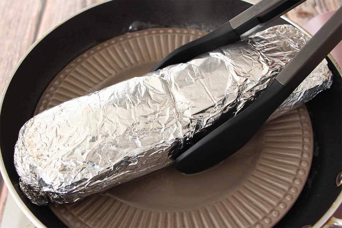 タサン志麻さん「ひき肉のベーコン巻」