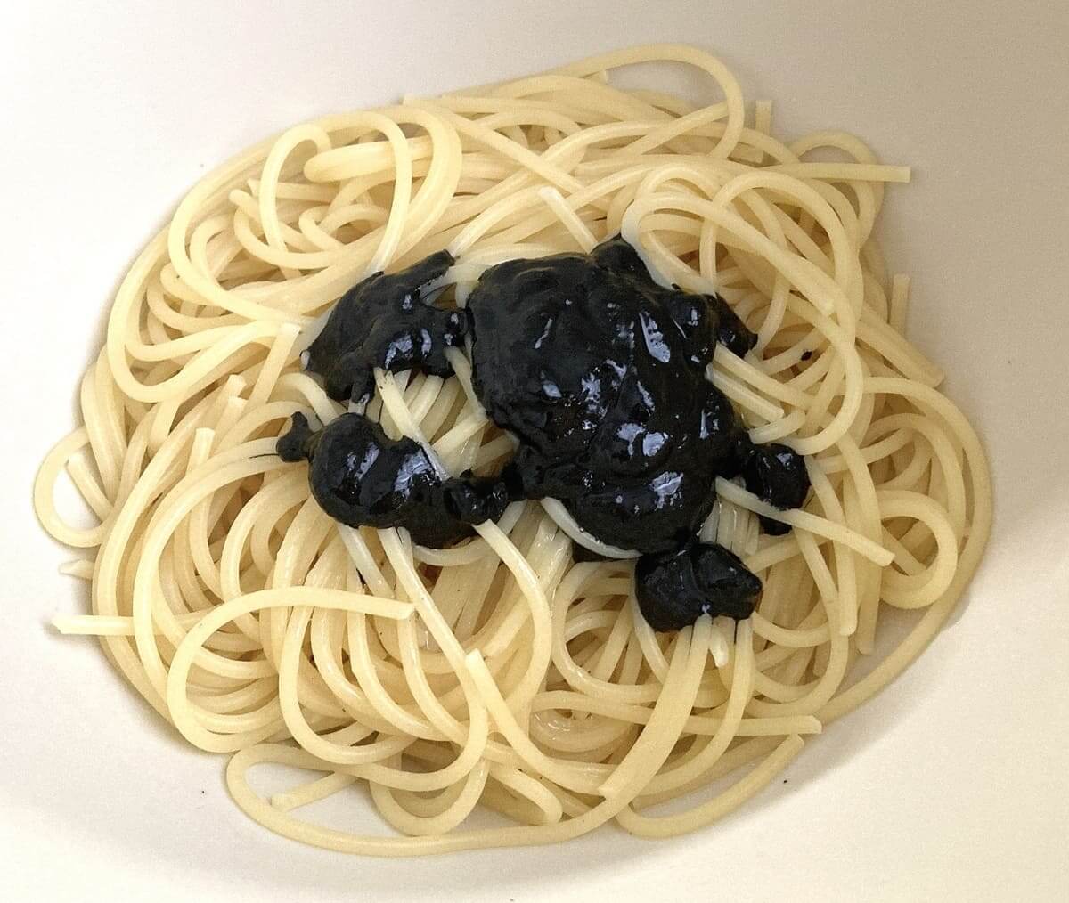 無印良品「あえるだけのパスタソース いかすみ」