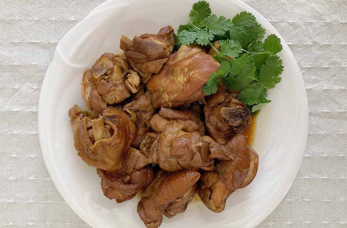 栗原はるみさん「鶏の骨付き肉のしょうゆ煮」