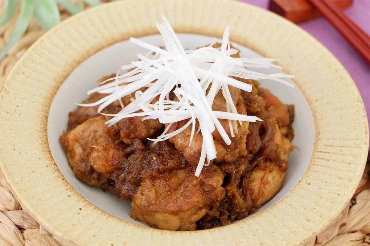 笠原将弘さん「鶏もも肉のごぼう照り焼き」