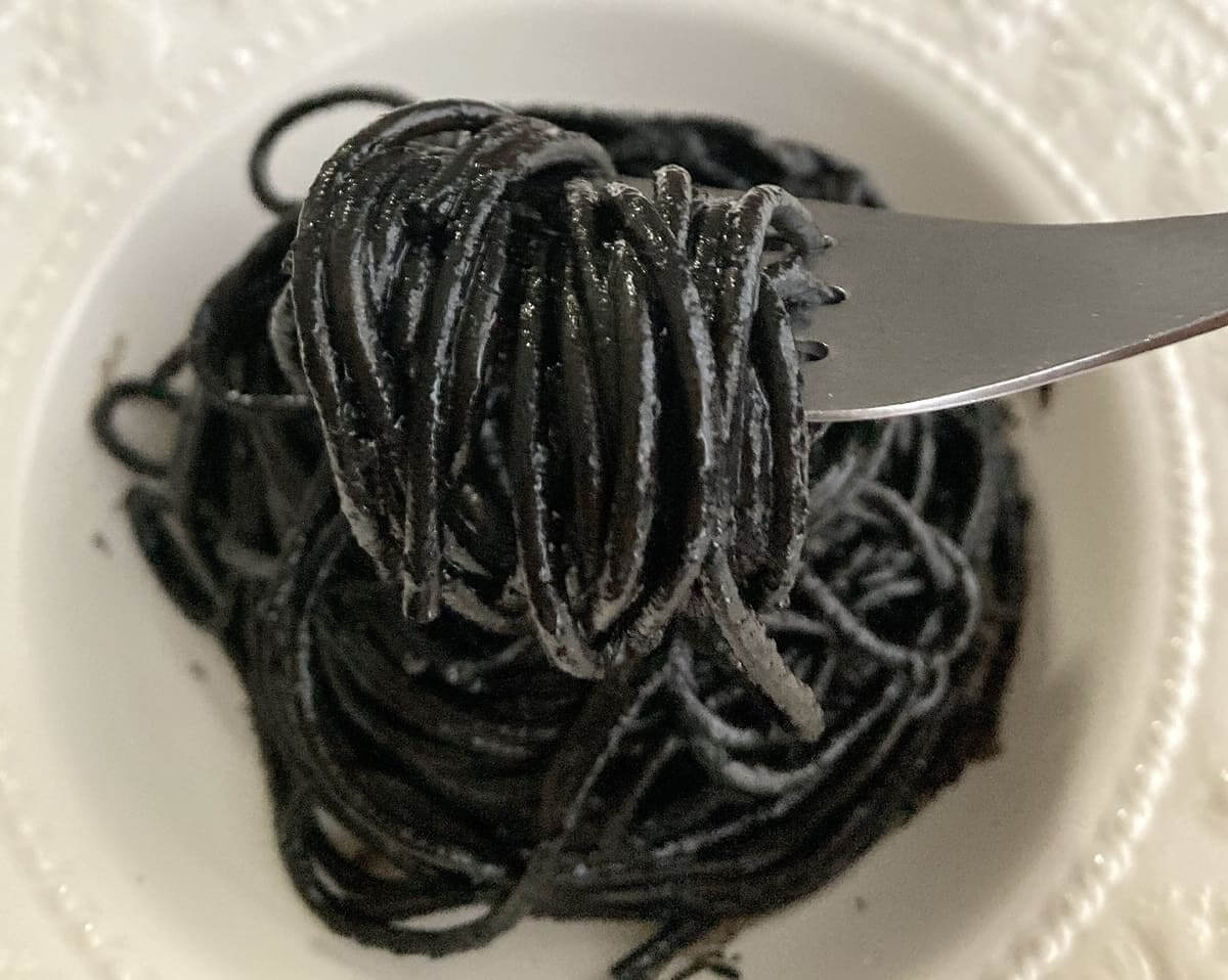 無印良品「あえるだけのパスタソース いかすみ」