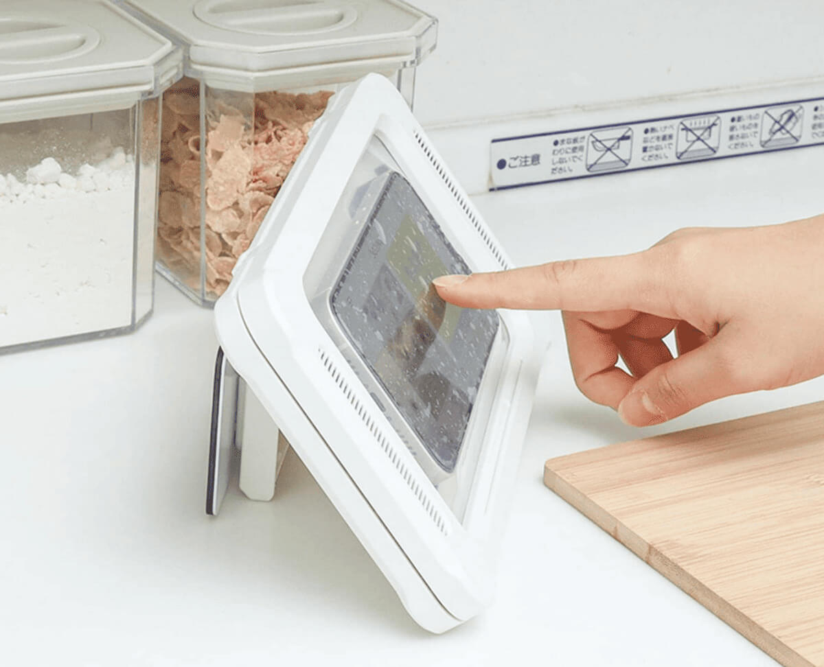 3COINS防滴スマホケースplus