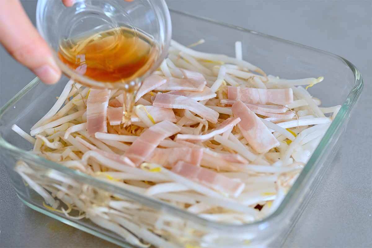 山本ゆりさん「無限だしバタもやし」