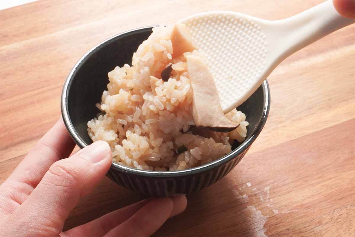 松茸の味お吸い物「簡単炊き込みご飯」