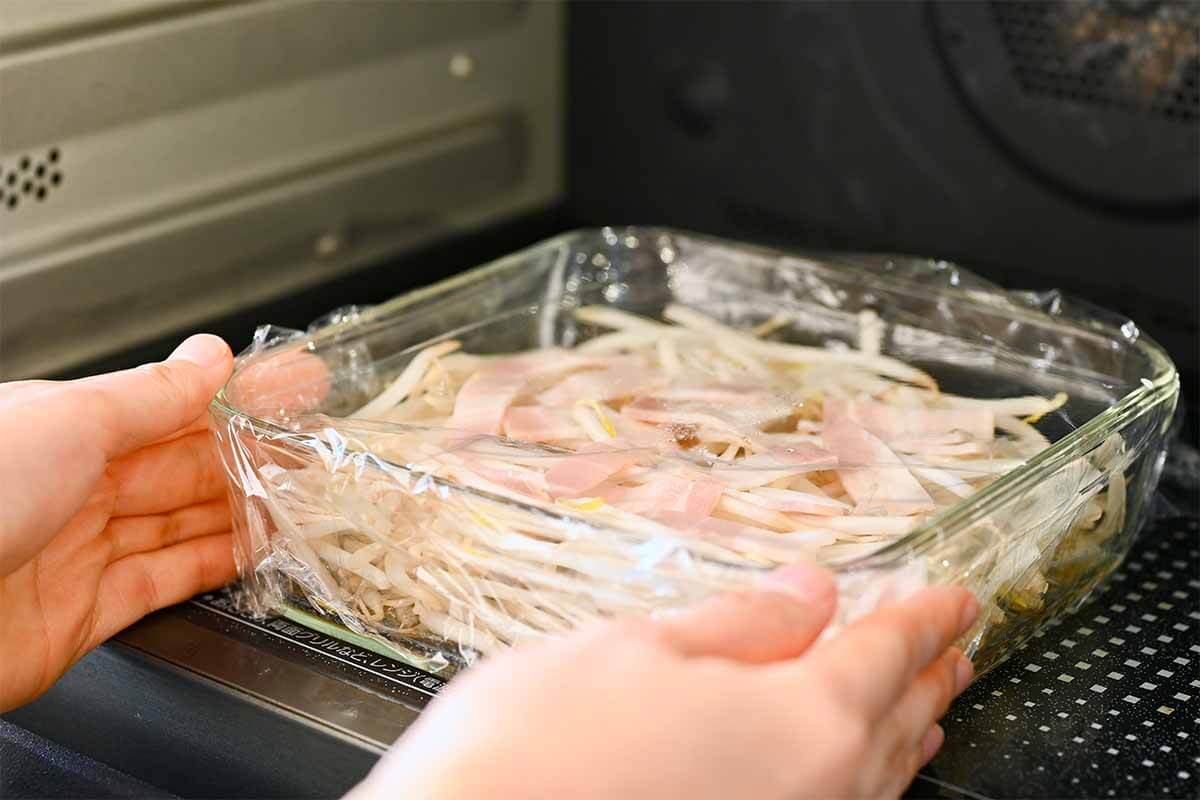 山本ゆりさん「無限だしバタもやし」