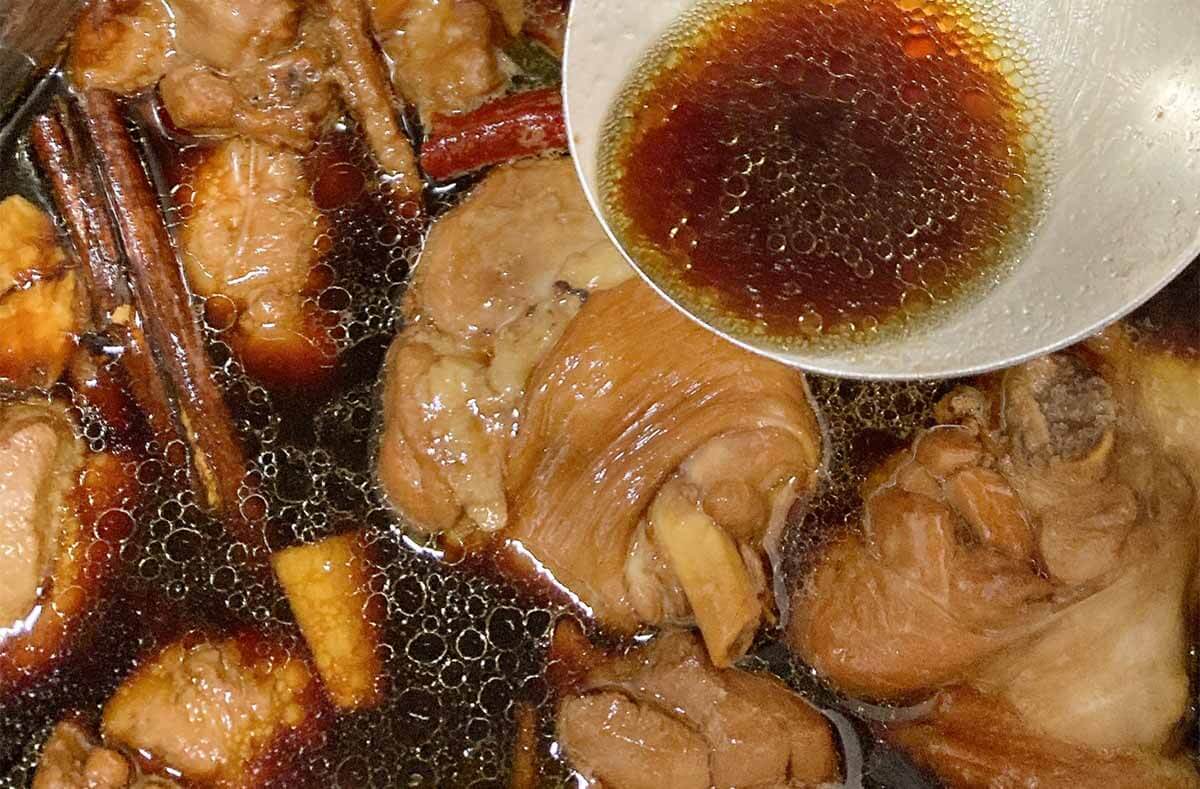 栗原はるみさん「鶏の骨付き肉のしょうゆ煮」