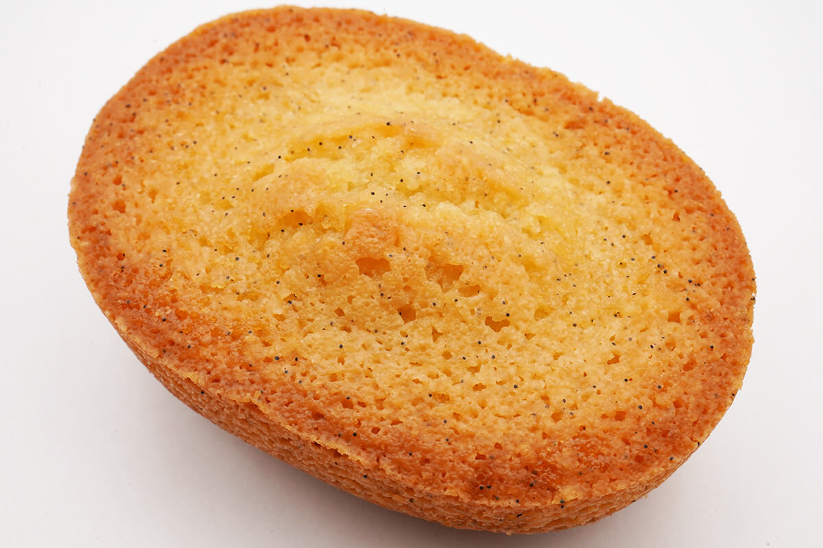 ファミマ「ピエール マルコリーニ監修 バニラ香るレモンフィナンシェ」