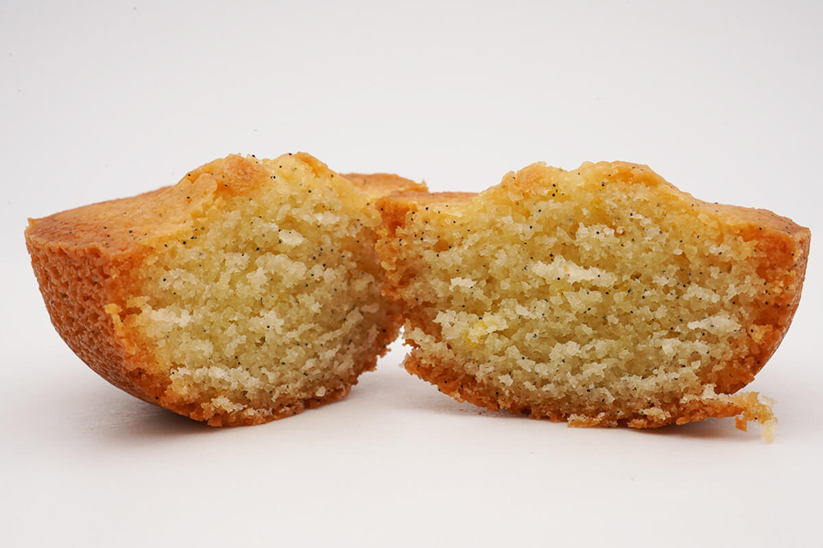 ファミマ「ピエール マルコリーニ監修 バニラ香るレモンフィナンシェ」