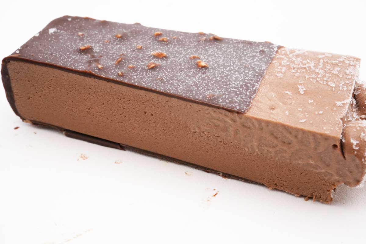 ファミマ「ピエール マルコリーニ監修　ショコラアイスバー」