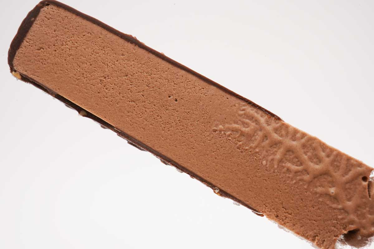 ファミマ「ピエール マルコリーニ監修　ショコラアイスバー」