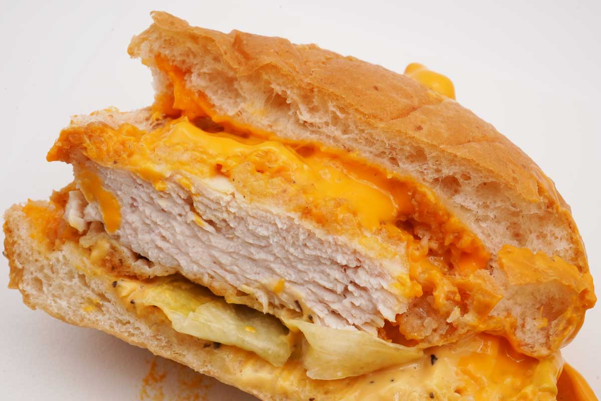 KFCチーズにおぼれるフィレバーガー