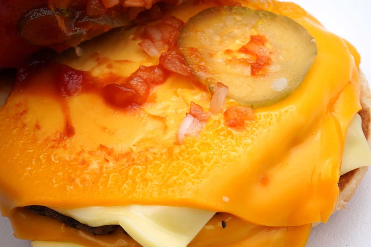 マクドナルドチーズチーズダブルチーズバーガー