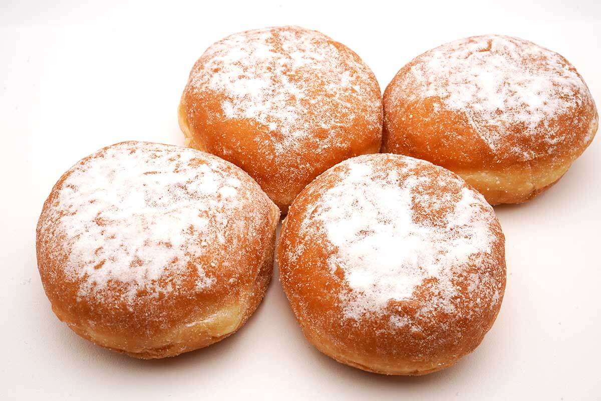 ファミマホイップクリームドーナツ4個入