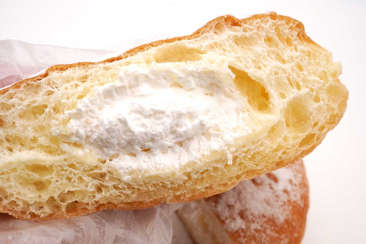 ファミマホイップクリームドーナツ4個入