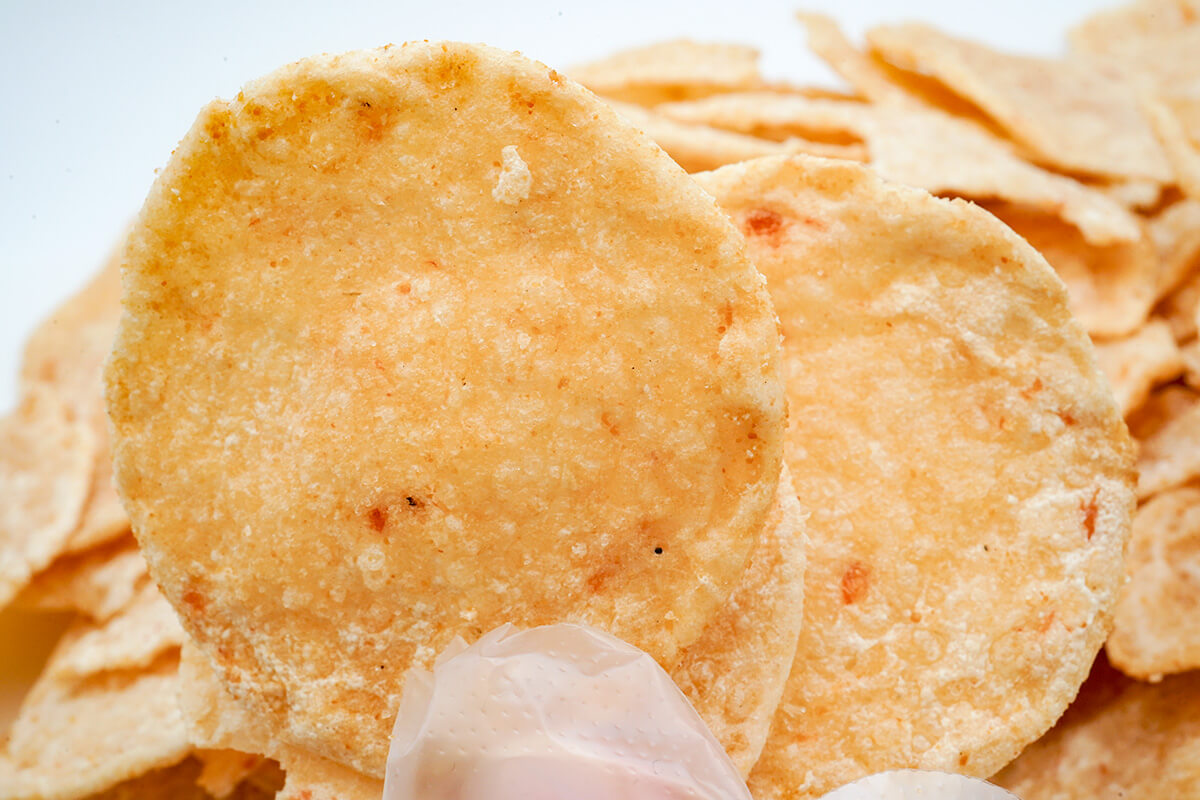 久世福商店お米チップス　米職人【えび味】