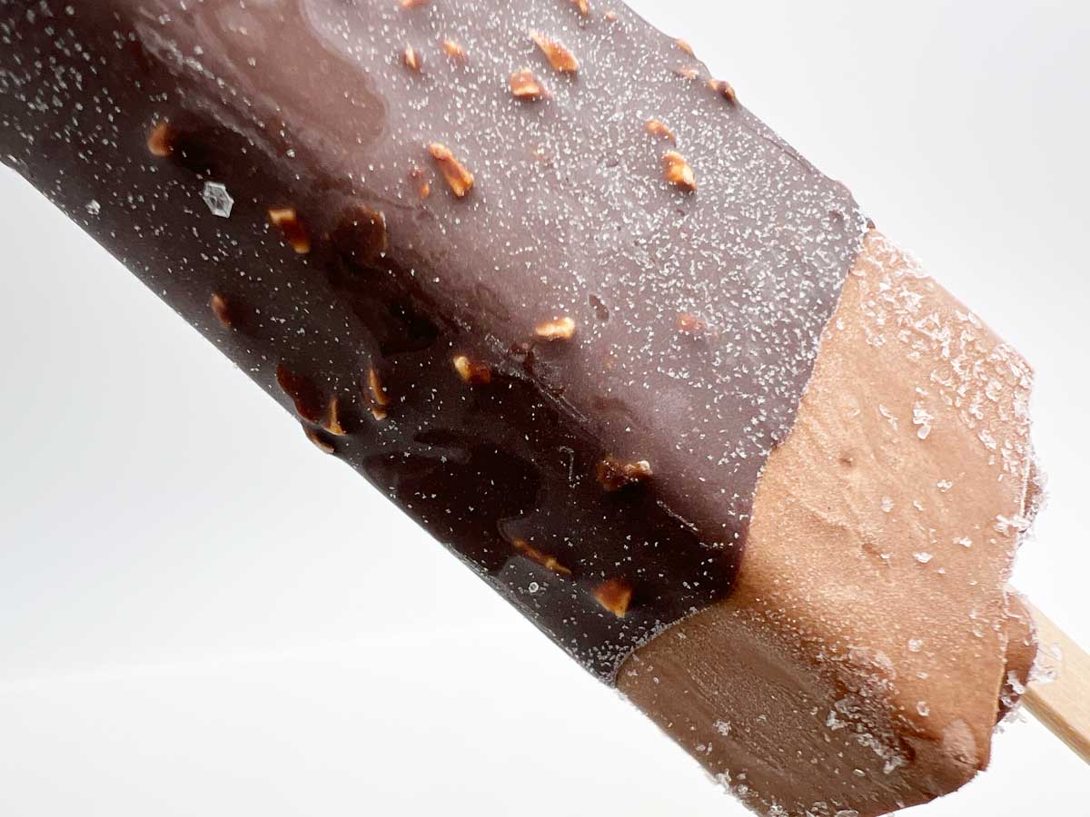 ファミマ「ピエール マルコリーニ監修　ショコラアイスバー」