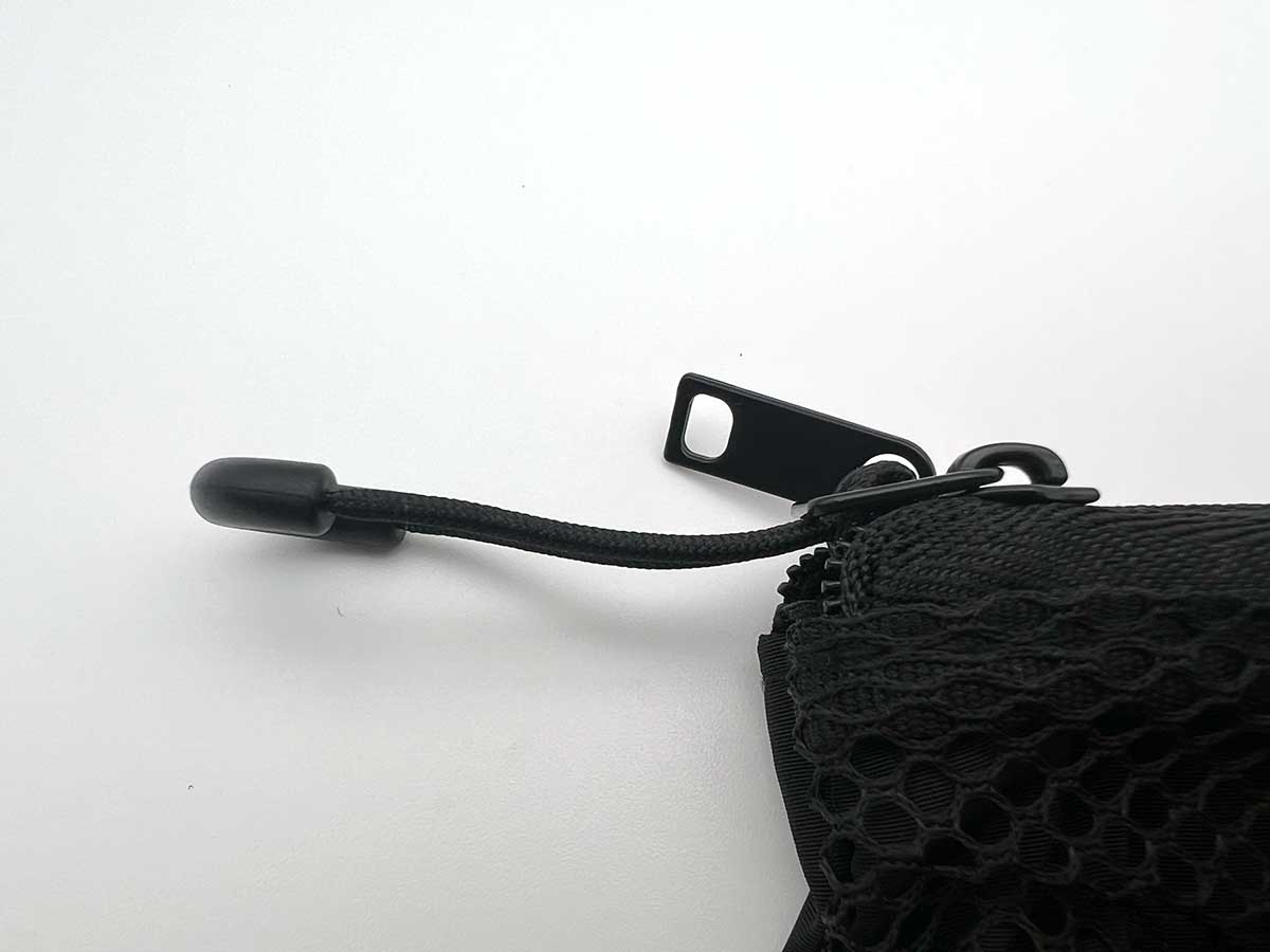 無印良品ポリエステルダブルファスナーケース