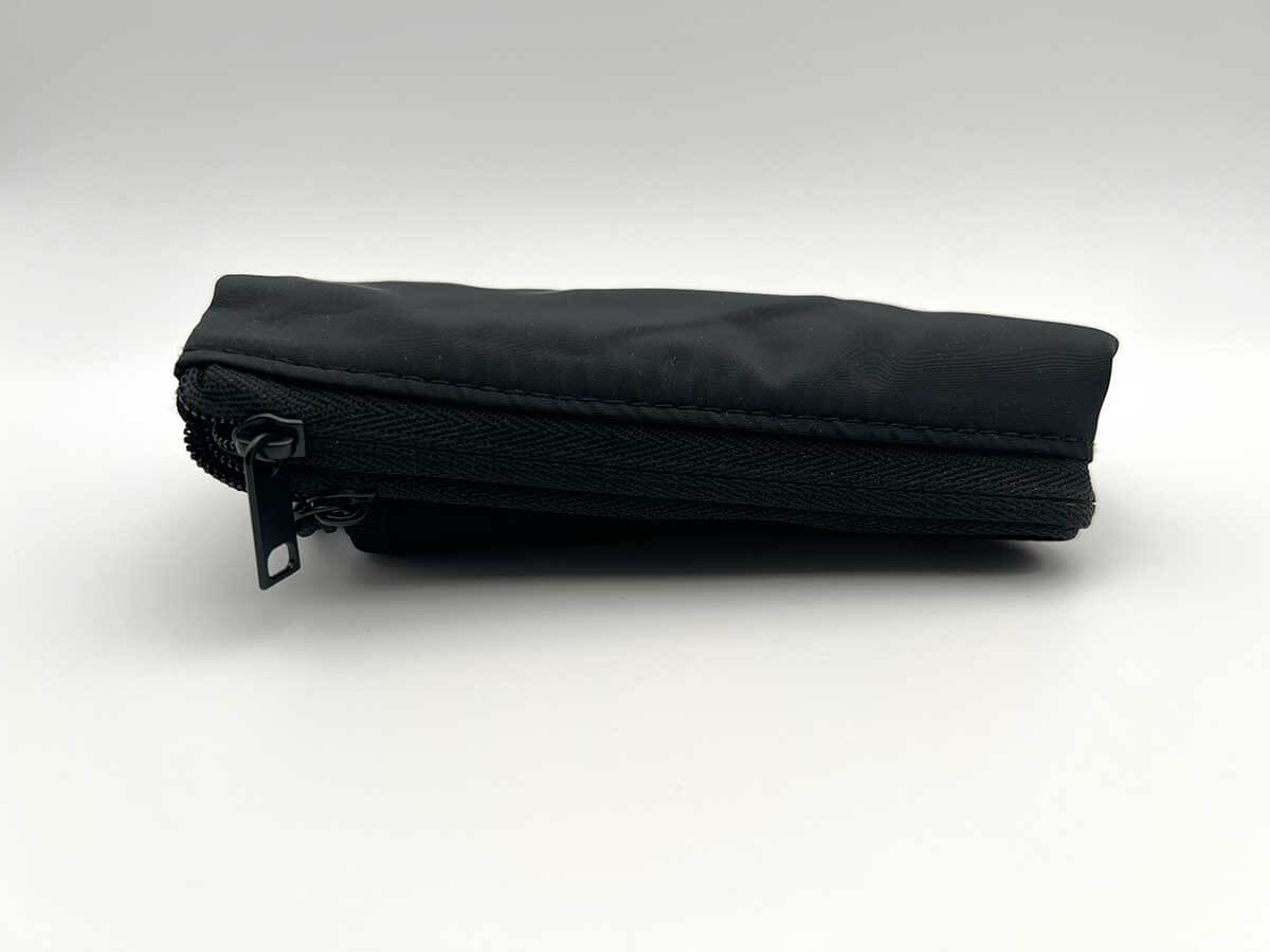 無印良品ポリエステルダブルファスナーケース