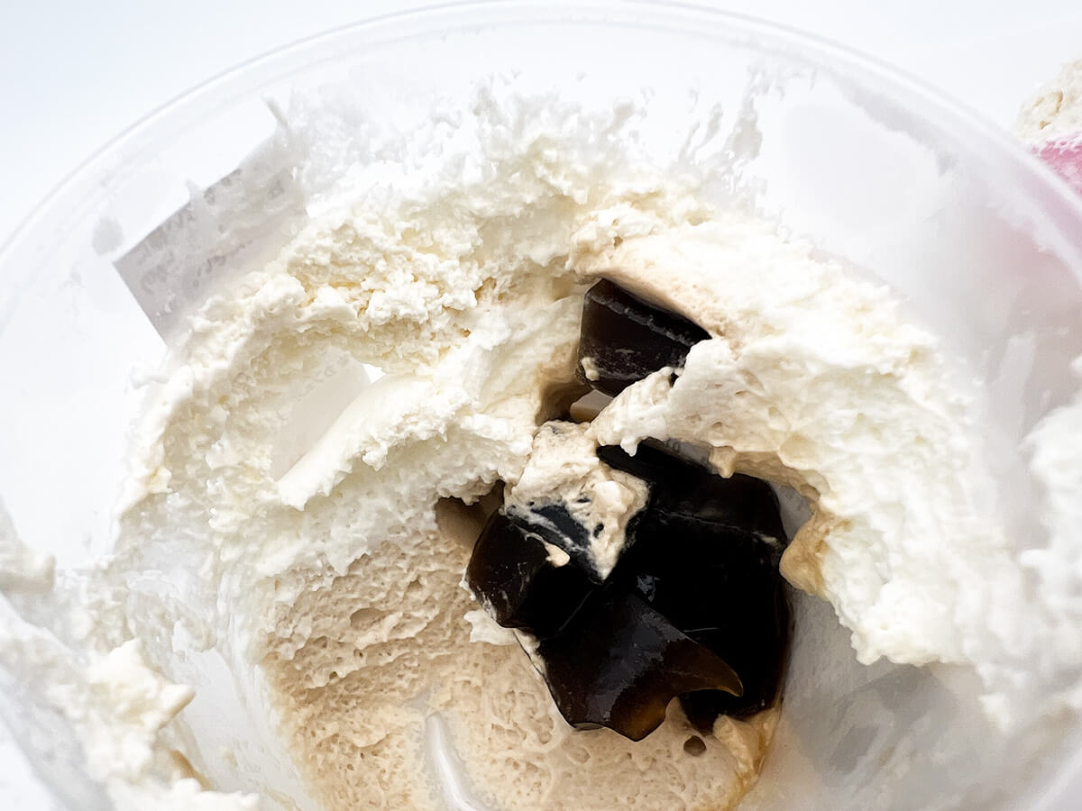 セブンイレブン「にゃんパフェ」