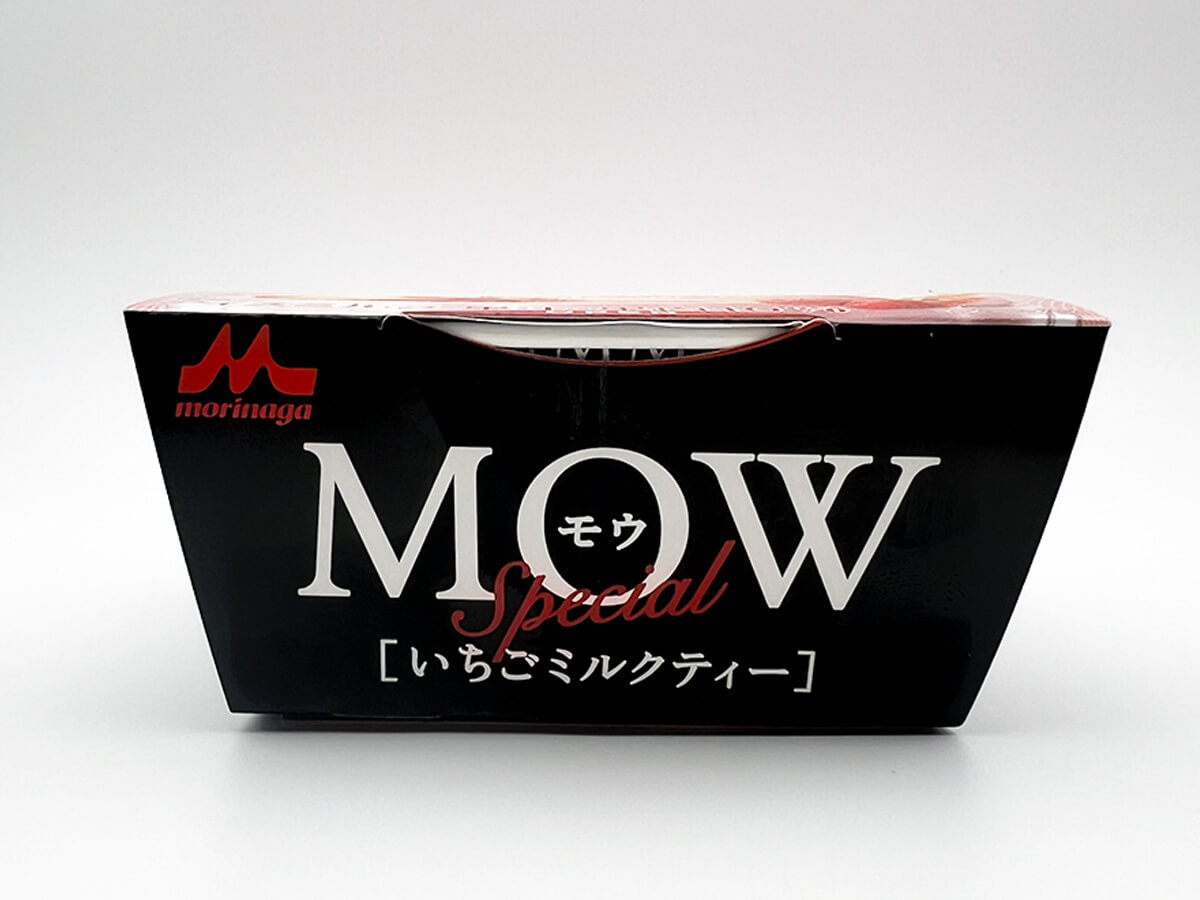 セブンイレブン限定「森永　モウスペシャル　いちごミルクティー」