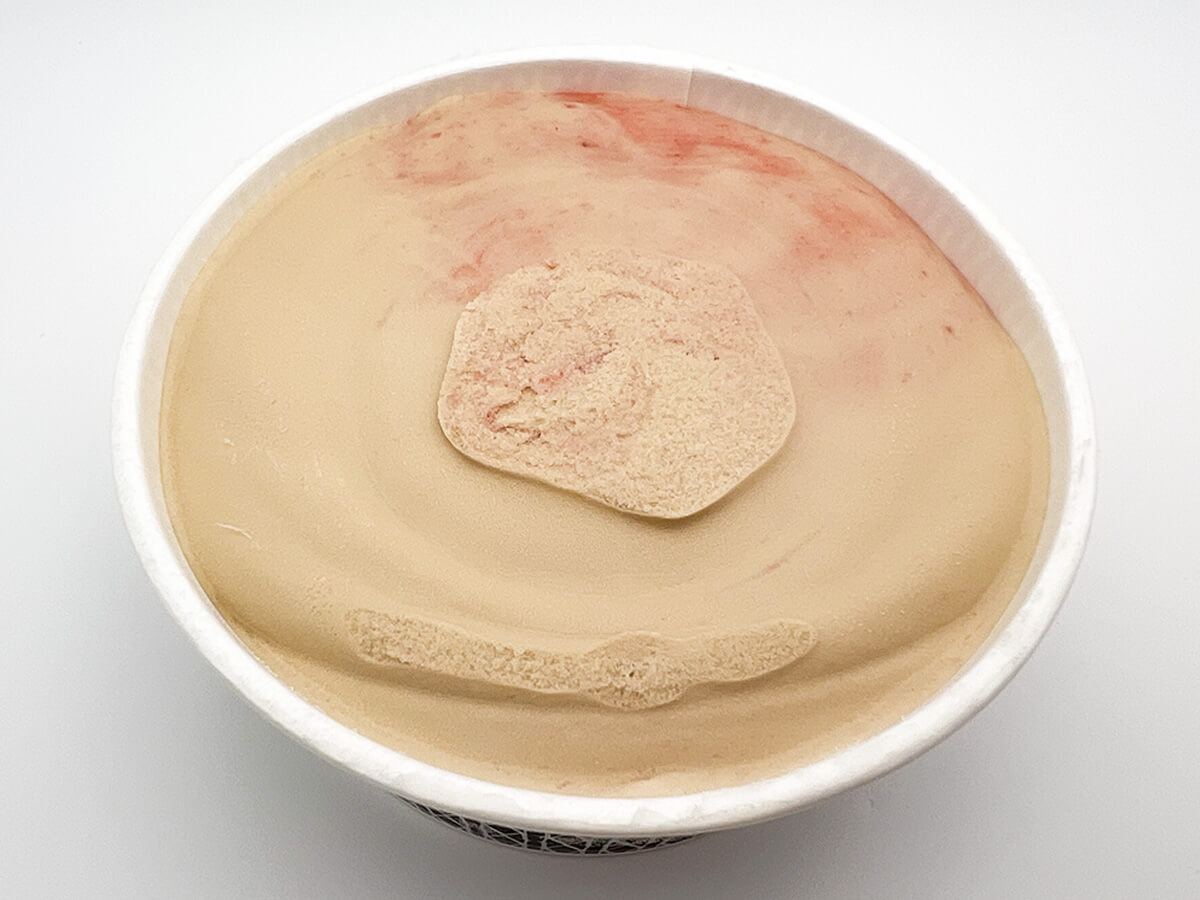 セブンイレブン限定「森永　モウスペシャル　いちごミルクティー」