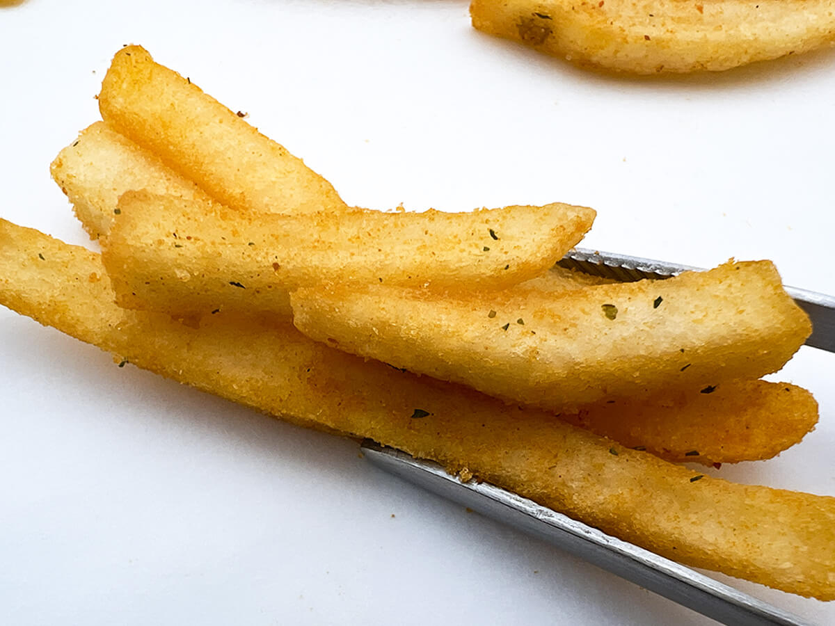 マクドナルド「シャカシャカポテト カルビー ピザポテト味」