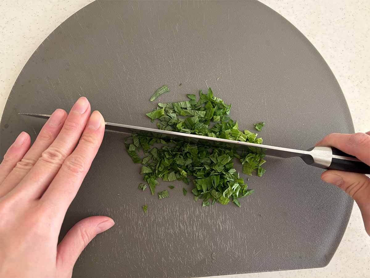 タサン志麻さん「青じそとチーズのピカタ」