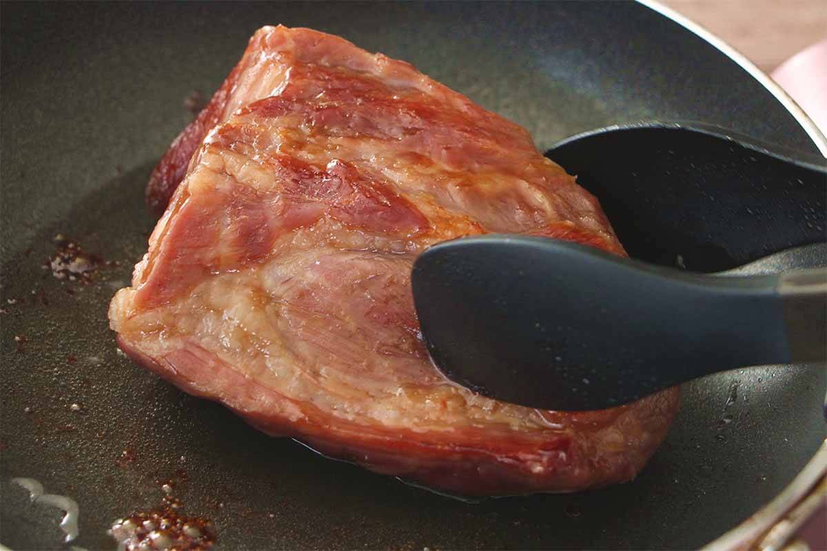 笠原将弘さん「はちみつ焼き豚」