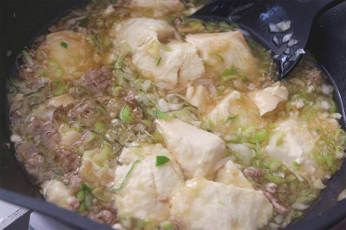 土井善晴さん「豆腐とひき肉の煮物」