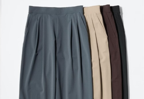 ユニクロ　ウルトラストレッチアクティブワイドパンツ