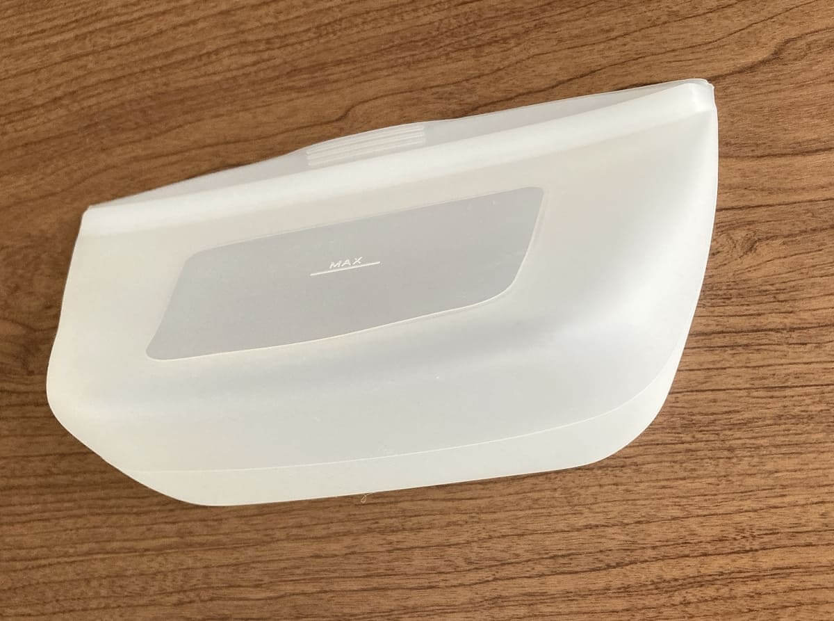 ダイソー「チャック式シリコーン保存袋」