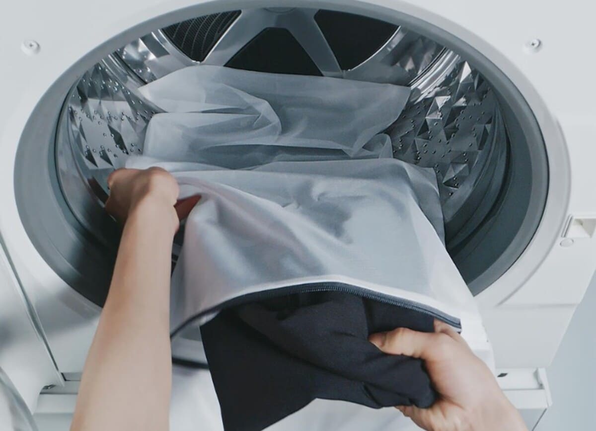 ユニクロ UVカットクルーネックカーディガン