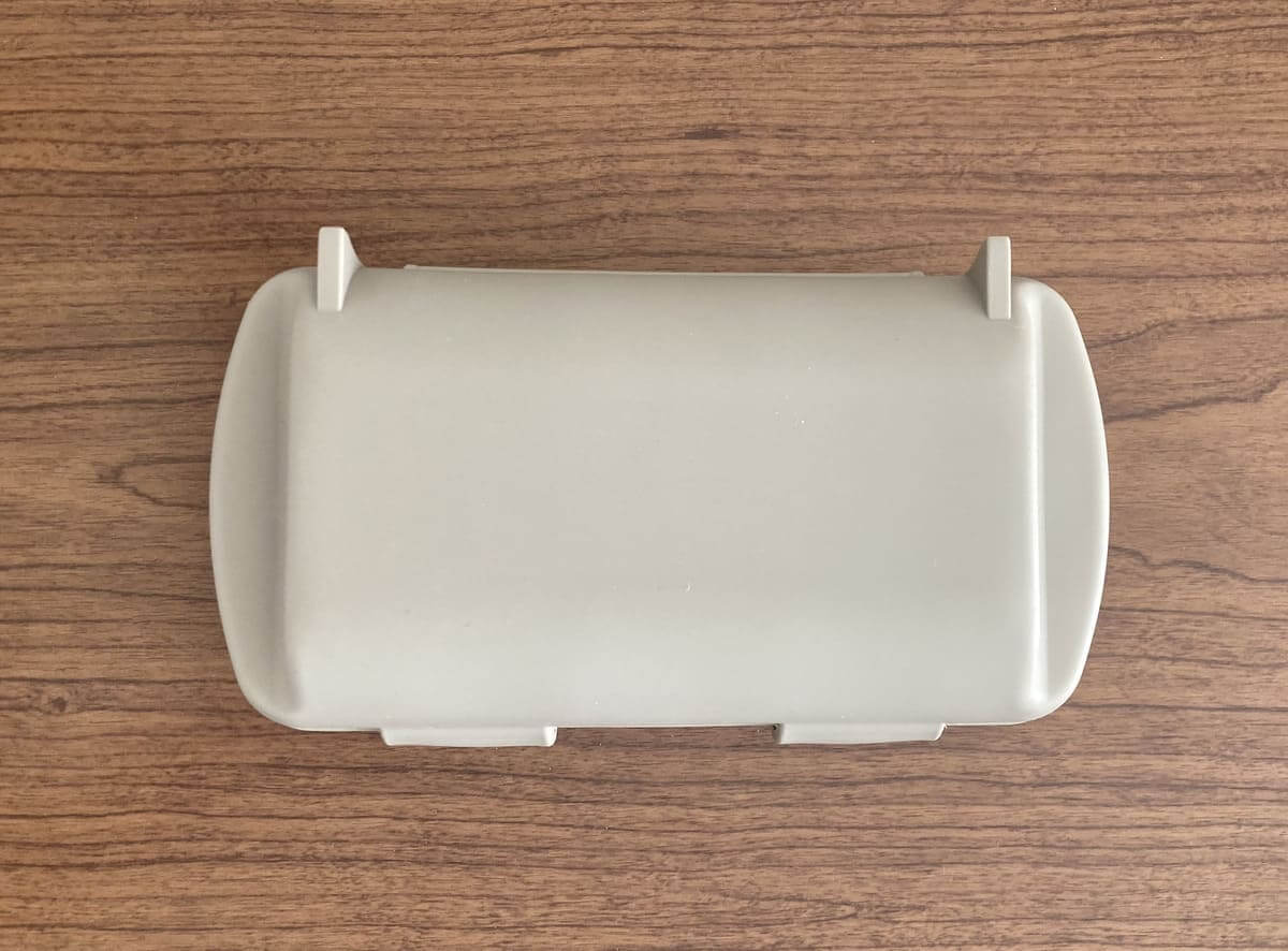 3COINS「電子レンジ用ハーフホットサンドメーカー」