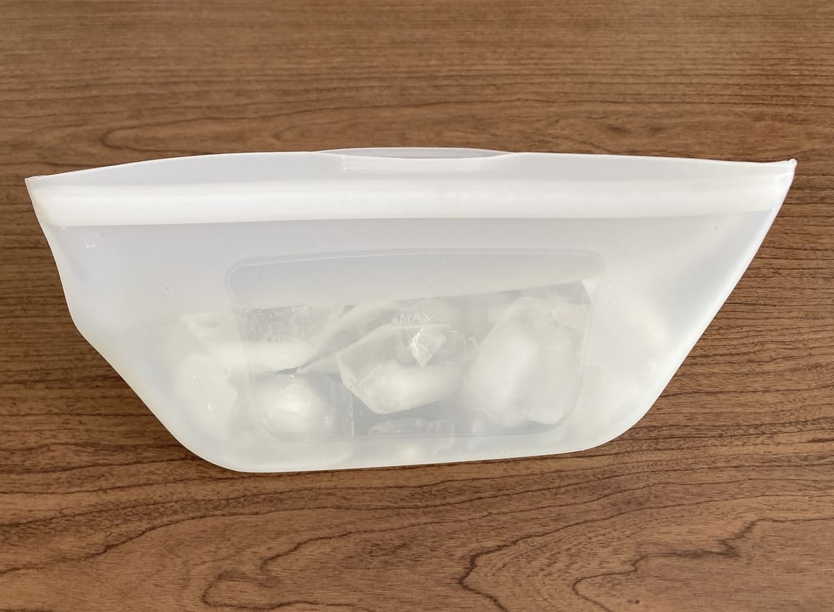 ダイソー「チャック式シリコーン保存袋」