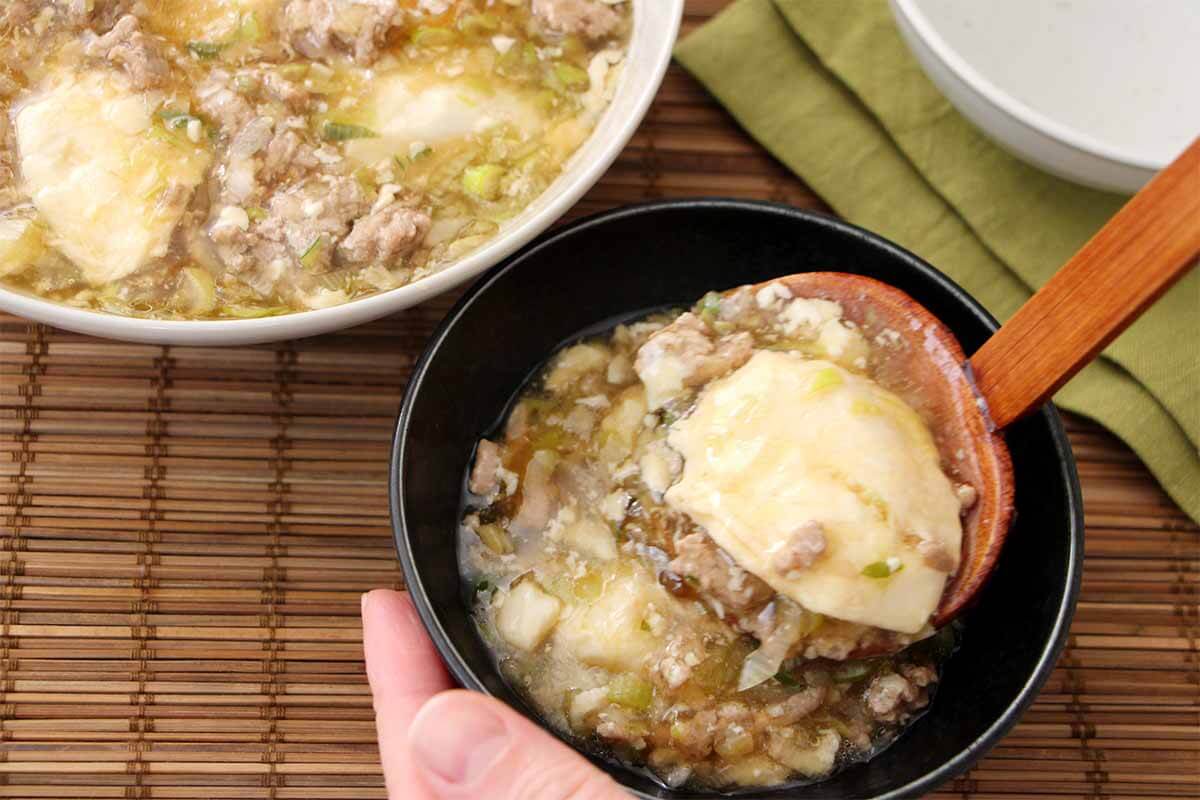 土井善晴さん「豆腐とひき肉の煮物」