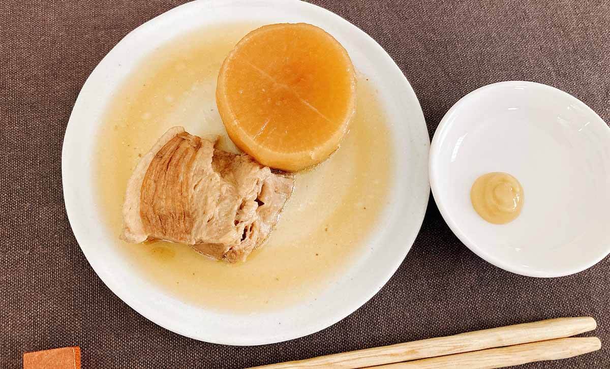 栗原はるみさん「大根と豚肉のべっこう煮」