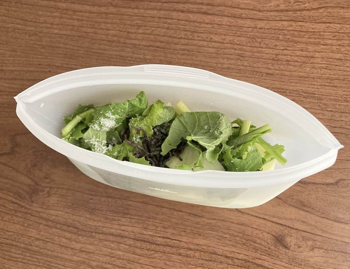 ダイソー「チャック式シリコーン保存袋」