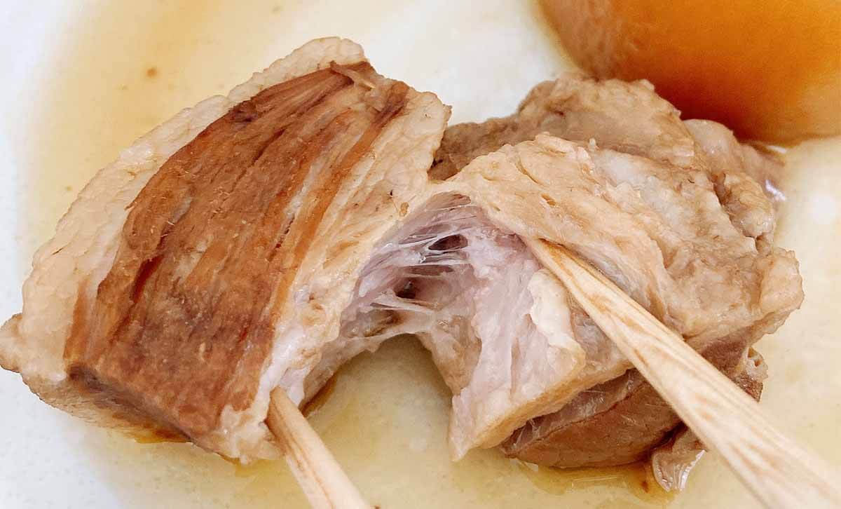 栗原はるみさん「大根と豚肉のべっこう煮」
