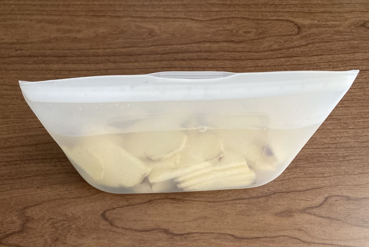 ダイソー「チャック式シリコーン保存袋」