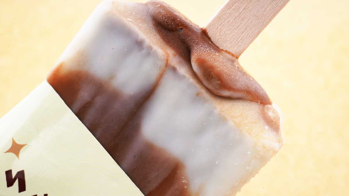 セブンイレブン「アンデイコ　ちょこもっちホワイトチョコ仕立て」